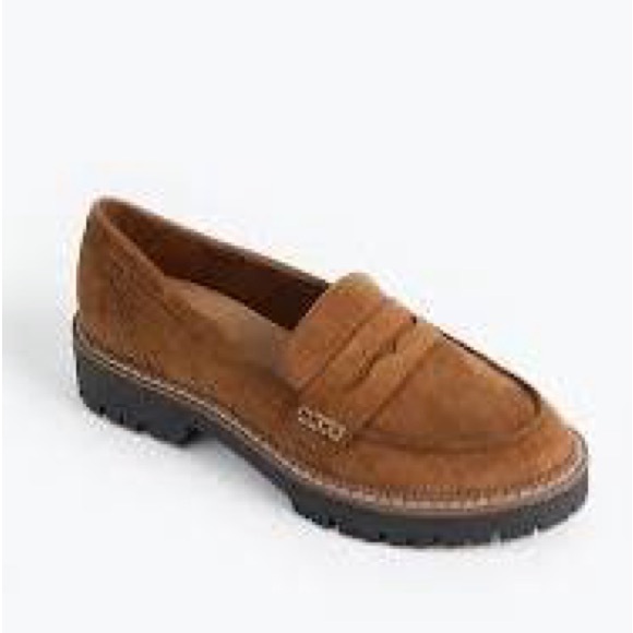 Gorgeous Maurice’s Gretchen Microsuede Loafers❤️ NWOT - Picture 4 of 5